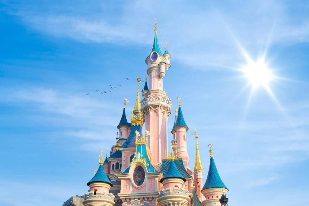 Les Paves De Prague - Appartement Pour 4 A 10 Minutes De Disneyland Paris Montevrain Exterior photo