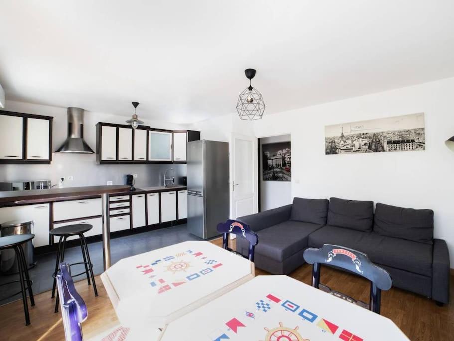 Les Paves De Prague - Appartement Pour 4 A 10 Minutes De Disneyland Paris Montevrain Exterior photo